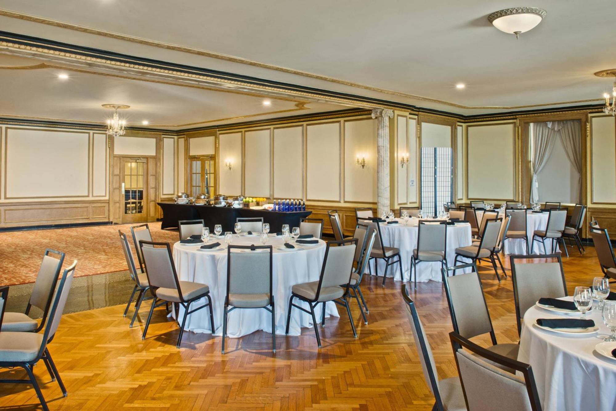 แมริออท ซีราคิวส์ ดาวน์ทาวน์ Hotel ภายนอก รูปภาพ