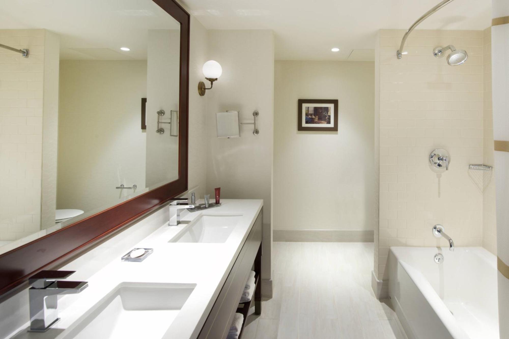 แมริออท ซีราคิวส์ ดาวน์ทาวน์ Hotel ภายนอก รูปภาพ