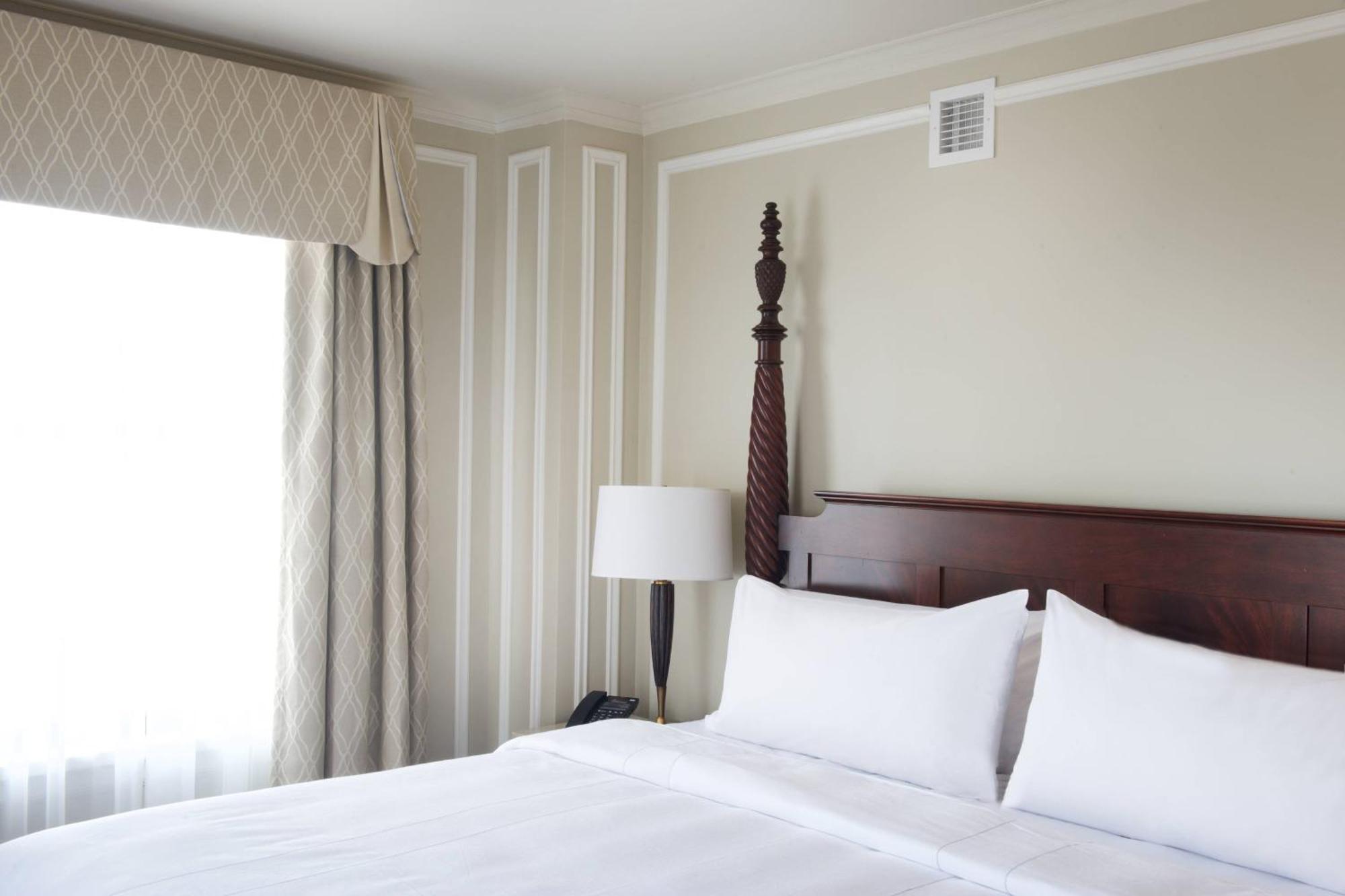 แมริออท ซีราคิวส์ ดาวน์ทาวน์ Hotel ภายนอก รูปภาพ